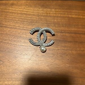 Chanel style brooch pin